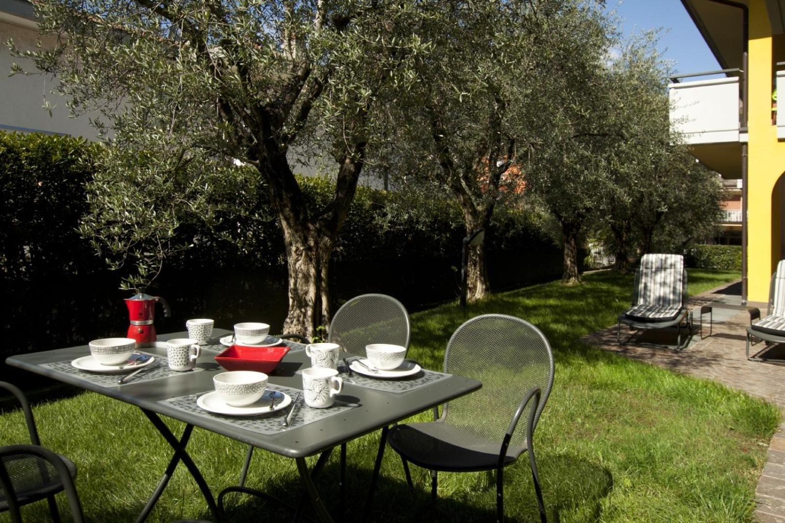 Casa Carla Aparthotel Torbole Sul Garda Bagian luar foto