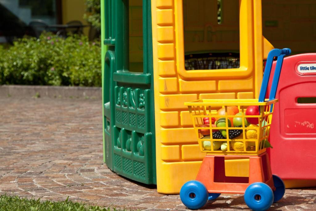 Casa Carla Aparthotel Torbole Sul Garda Bagian luar foto