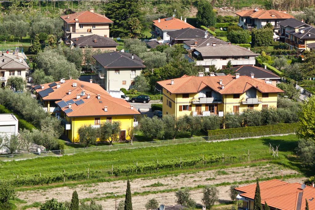 Casa Carla Aparthotel Torbole Sul Garda Bagian luar foto