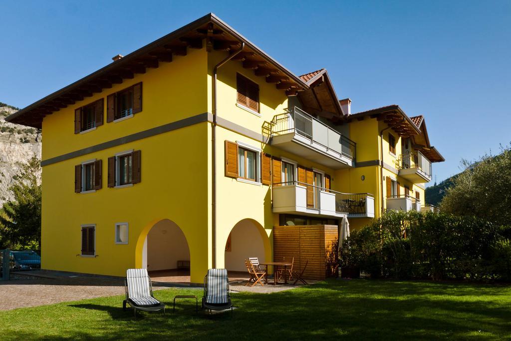 Casa Carla Aparthotel Torbole Sul Garda Bagian luar foto