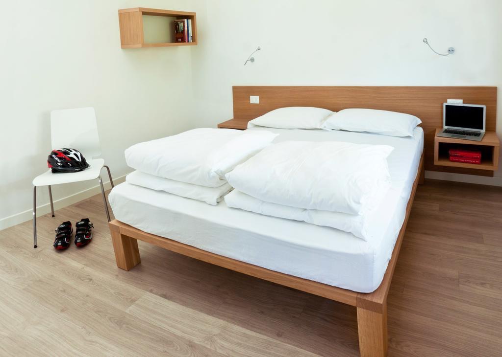 Casa Carla Aparthotel Torbole Sul Garda Bagian luar foto