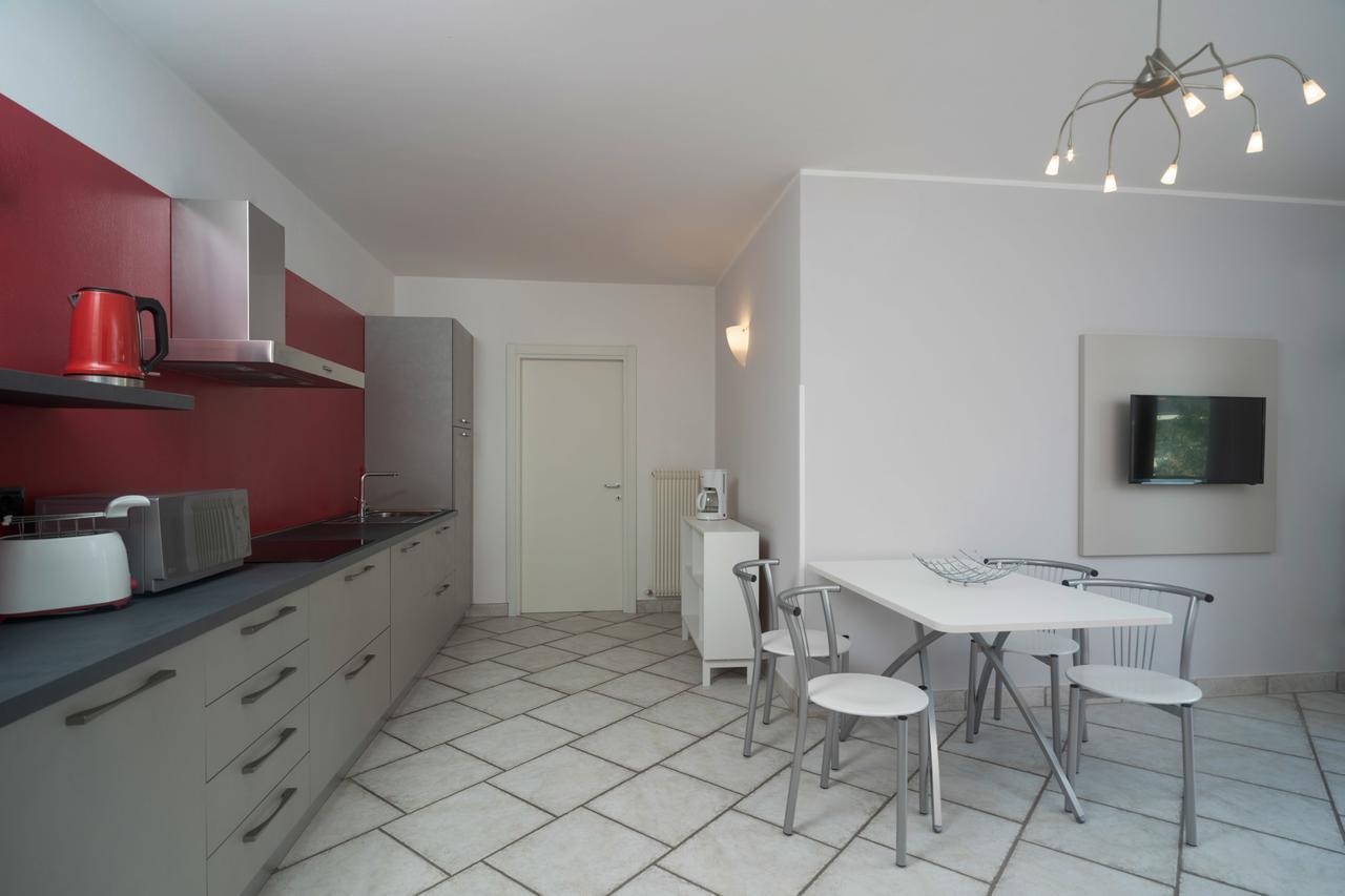 Casa Carla Aparthotel Torbole Sul Garda Bagian luar foto