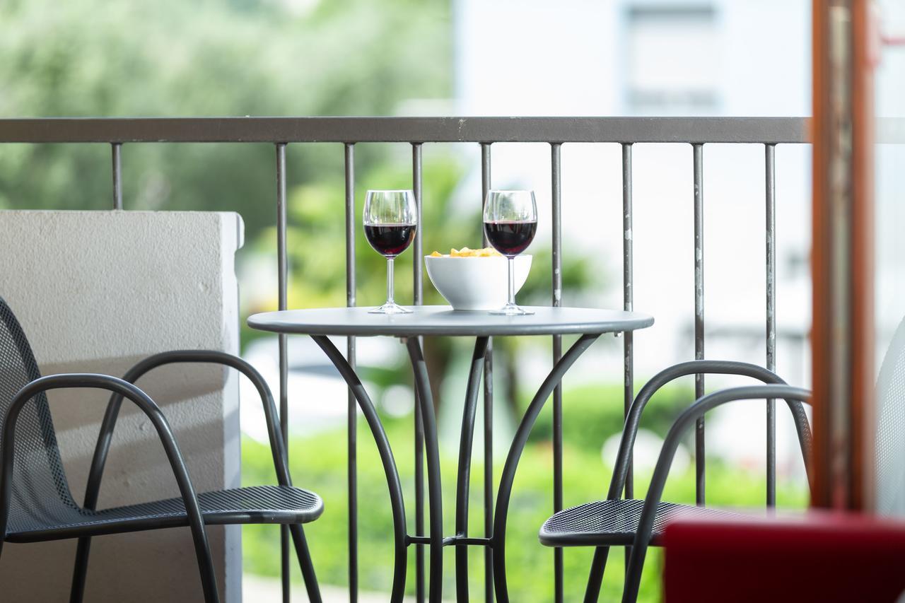 Casa Carla Aparthotel Torbole Sul Garda Bagian luar foto
